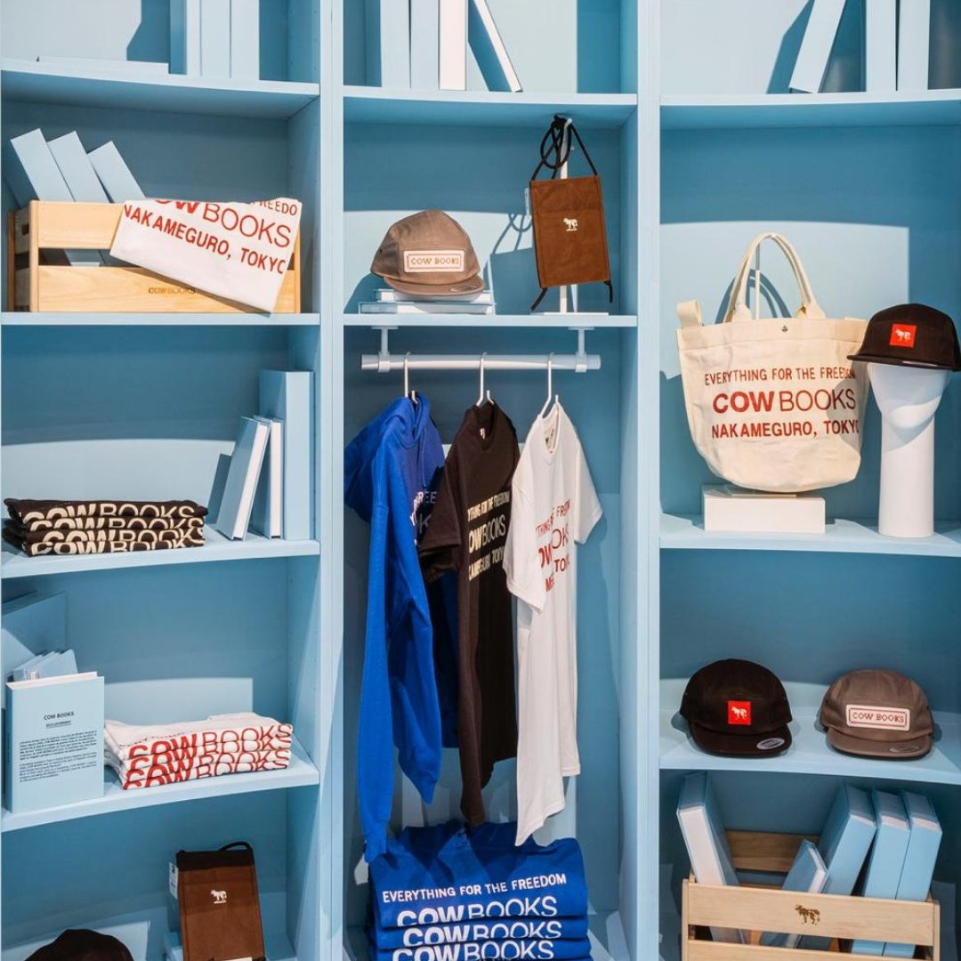 POP UP CORNER STORE (2)